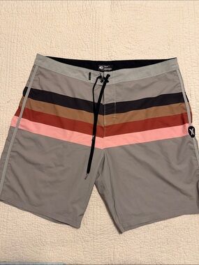 Hurley Men’s Gray Swim Board Shorts with Pink and Brown Chevron Stripes
